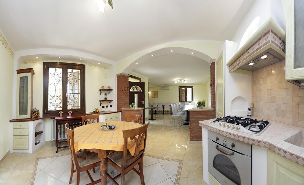 Borgo Dei Sensi Bed & Breakfast Casumaro ภายนอก รูปภาพ